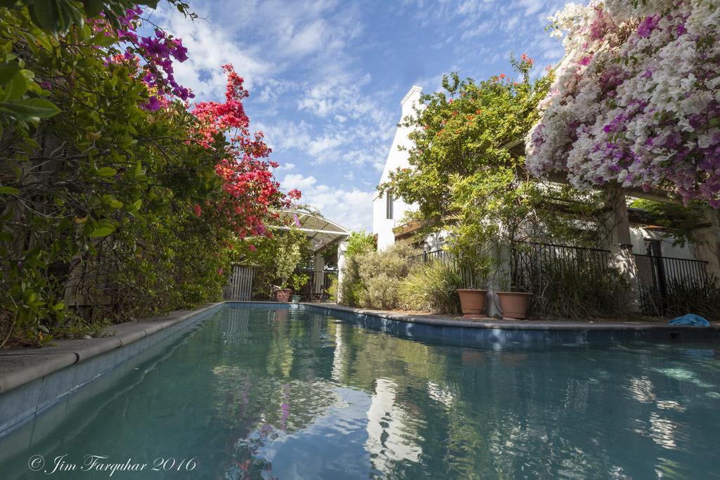 Aarn House B&B Airport Accommodation Perth Bagian luar foto