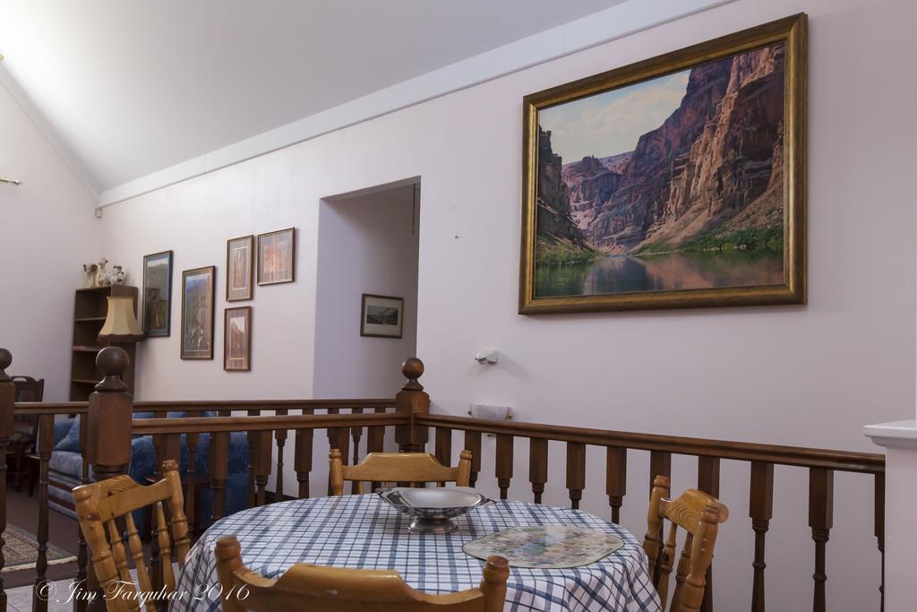 Aarn House B&B Airport Accommodation Perth Bagian luar foto