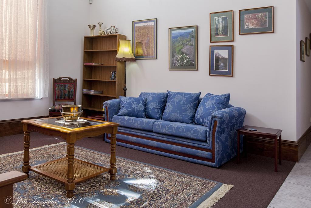 Aarn House B&B Airport Accommodation Perth Bagian luar foto