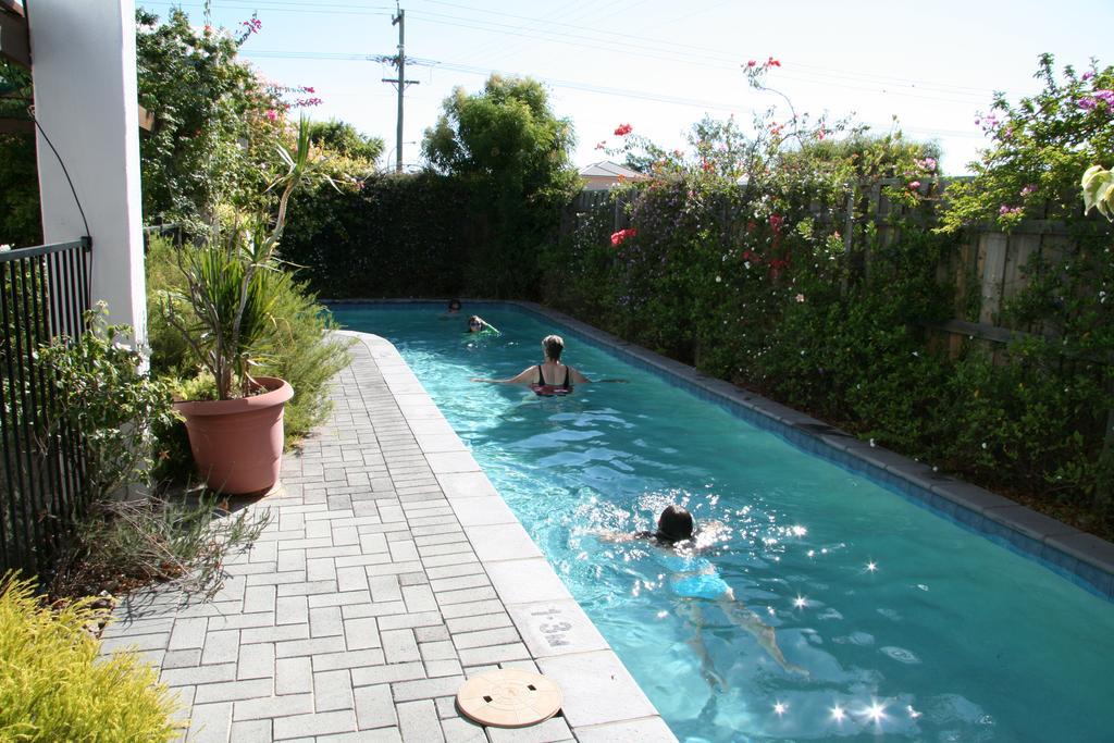 Aarn House B&B Airport Accommodation Perth Bagian luar foto