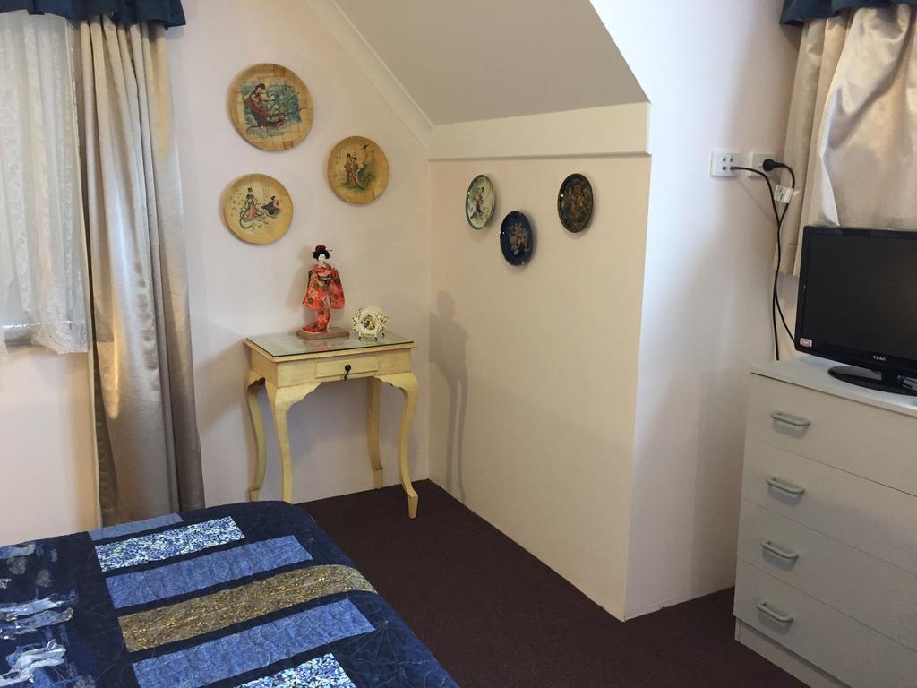 Aarn House B&B Airport Accommodation Perth Bagian luar foto