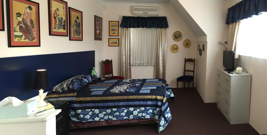 Aarn House B&B Airport Accommodation Perth Bagian luar foto