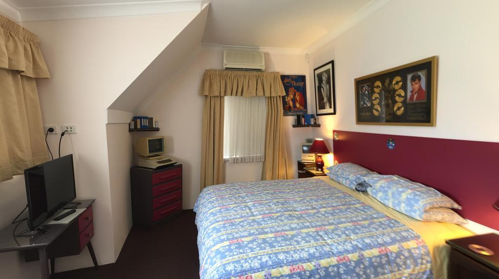 Aarn House B&B Airport Accommodation Perth Bagian luar foto